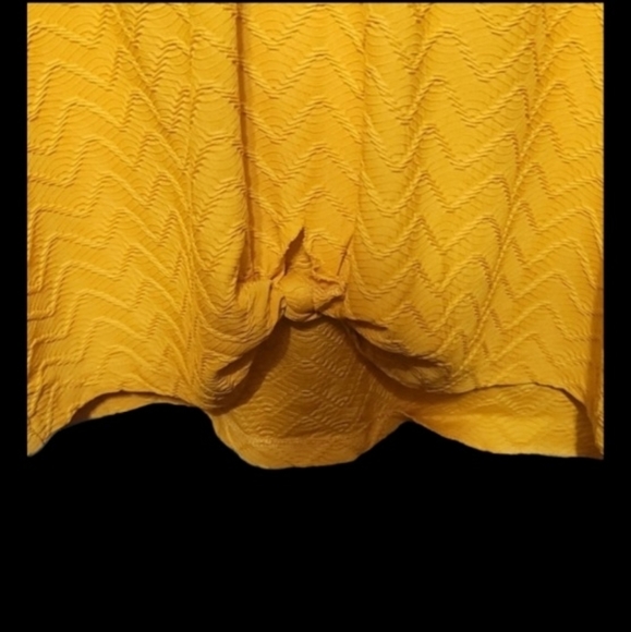 NWOT New Directions Blouse - Picture 2 of 3